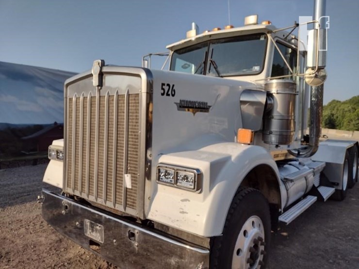 1999-kenworth-w900-image-20