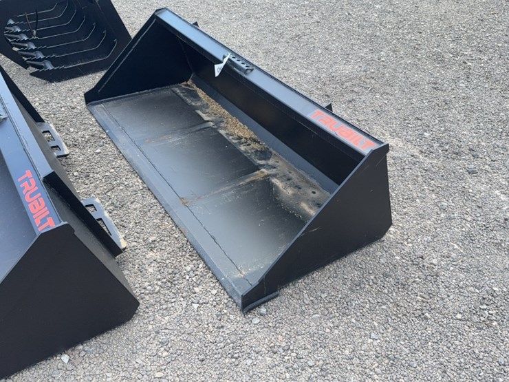 #2053-•-trubilt-72"-skid-steer-smooth-bucket-image-2