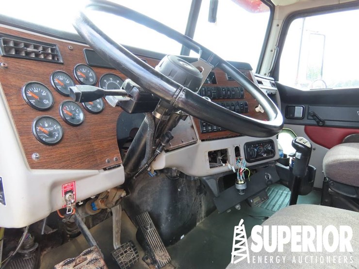 2013-western-star-4900-image-7