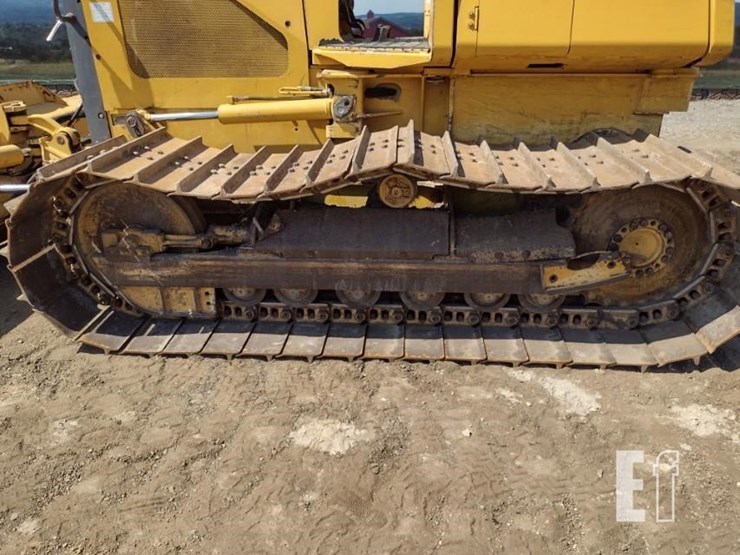 2004-deere-650h-image-18