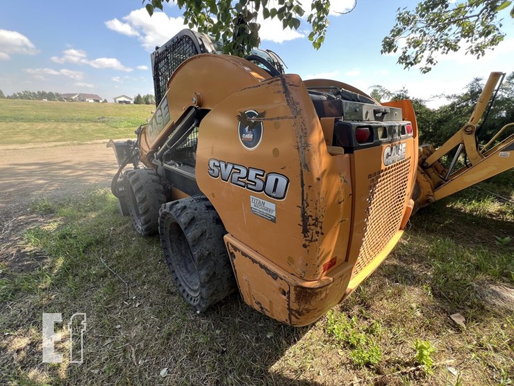 2012-case-sv250-image-8