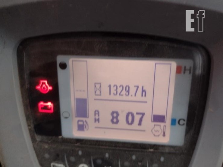 2022-kubota-kx080-4-image-6