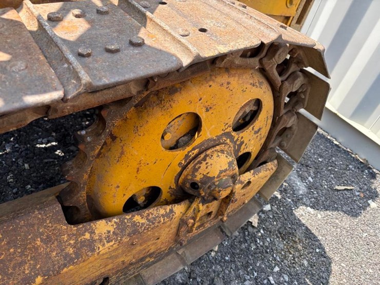 ware-crawler-hgh-loader-image-15