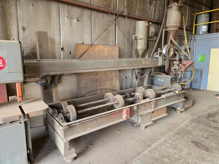 #2611-•-sub-ac-welder-with-rotary-bed-pipe-welder-rig-image-3
