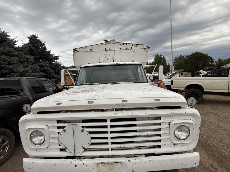 1968-ford-f600-image-12