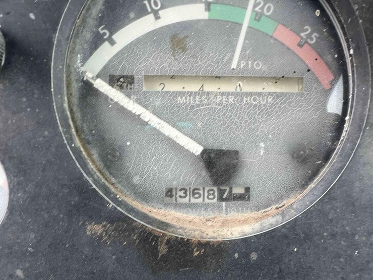 1970-john-deere-4520-image-16