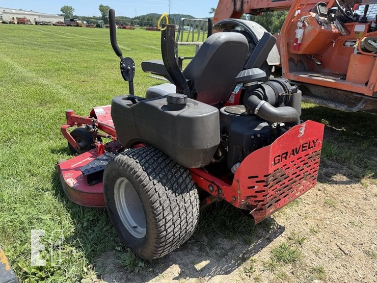 gravely-proturn-60-image-6