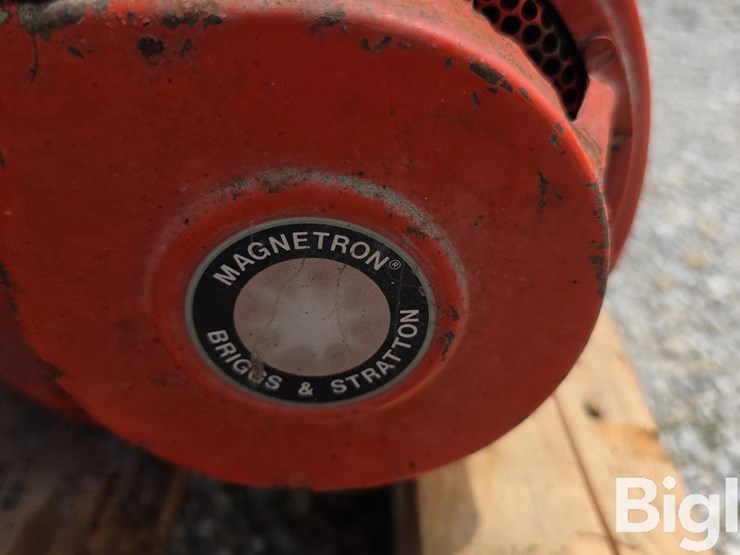 homelite-gas-powered-pump-image-8