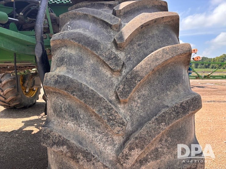 2017-john-deere-r4045-image-50