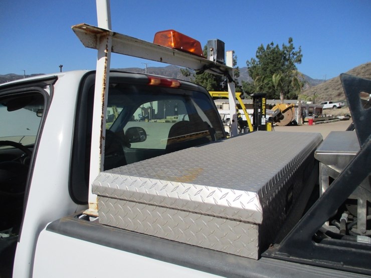 2004-ford-f150-image-12