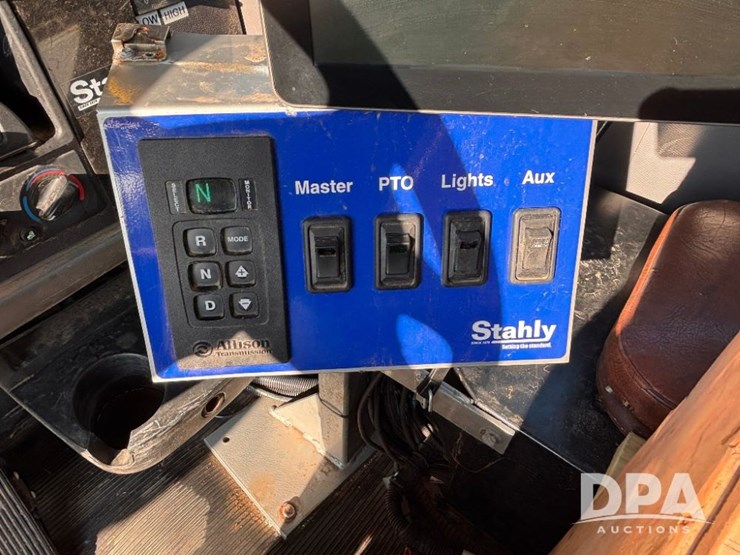 2018-stahly-peterbilt-image-87