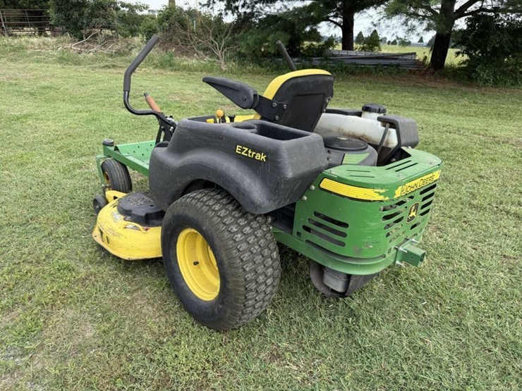 john-deere-la-image-2