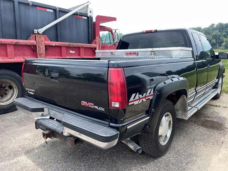 1997-gmc-1500-image-4