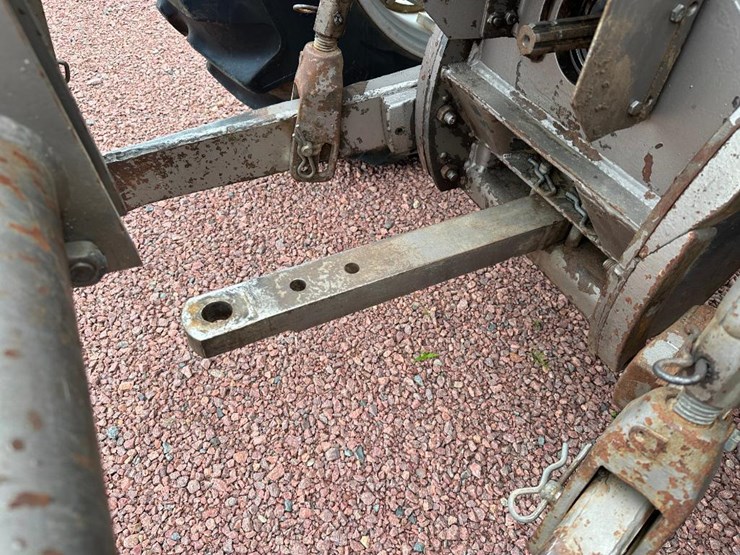 1980-massey-ferguson-2705-image-28