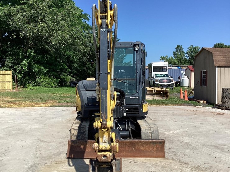 2018-yanmar-vio55-6a-image-9