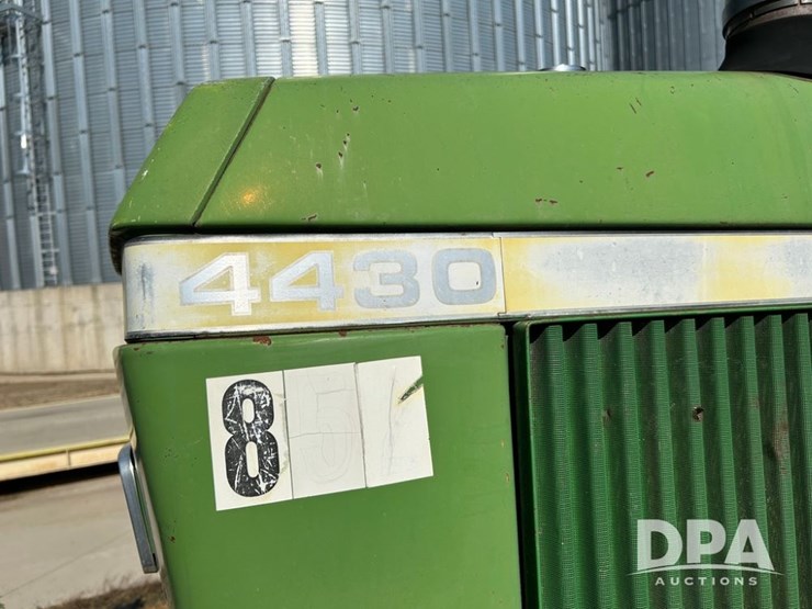 1975-john-deere-4430-image-3
