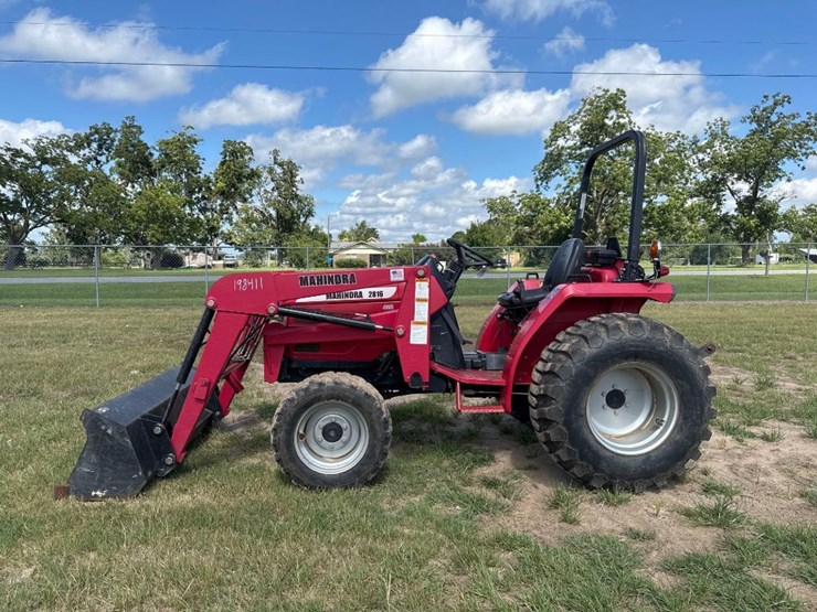 mahindra-2816-image-1