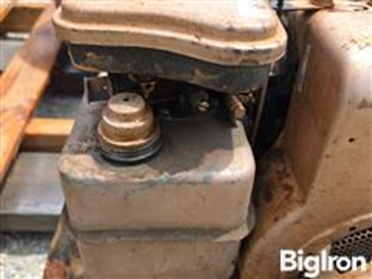 briggs-&-stratton-5-hp-gas-pump-image-16