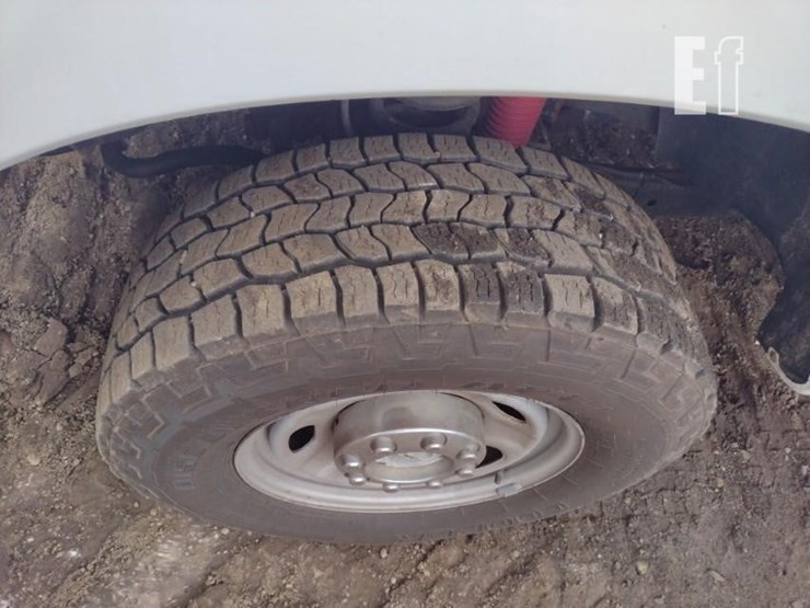 2014-ford-f250-sd-image-16