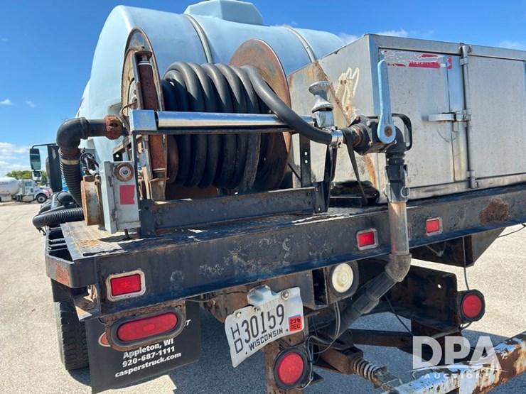 2005-international-durastar-4300-image-24