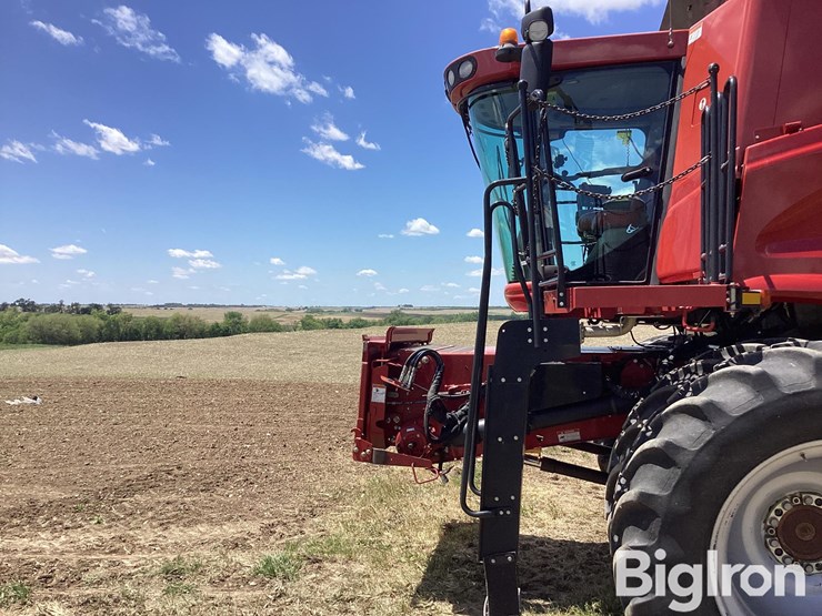 2012-case-ih-7120-image-13