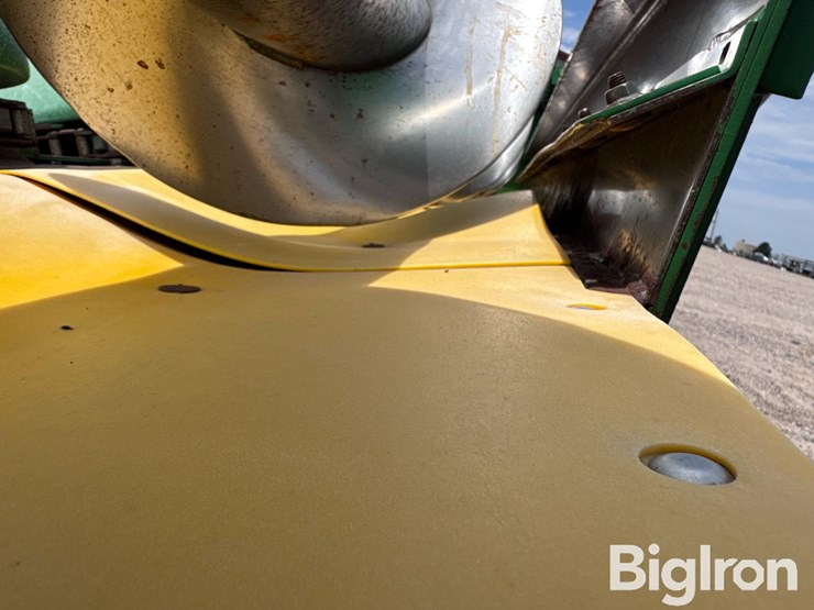 2011-john-deere-612c-image-15