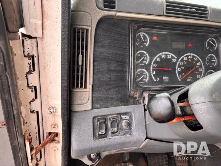 2006-freightliner-columbia-truck-(gp11007,-unit-345)-image-90