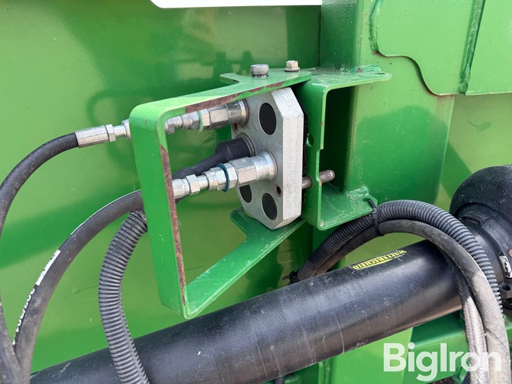 2012-john-deere-612c-stalkmaster-image-9