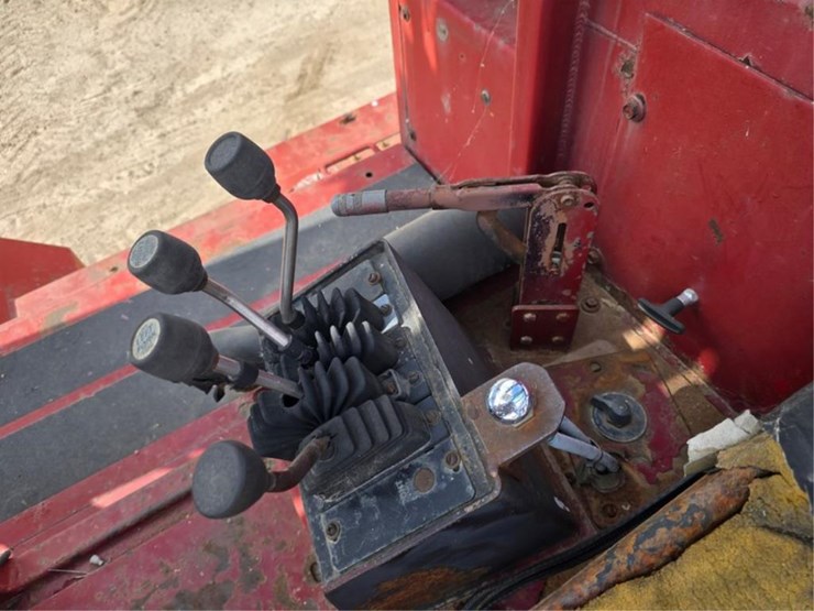 #2604-•-1987-taylor-tse-90-01-fork-lift-image-21