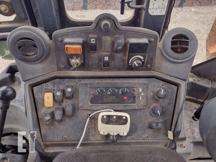2007-deere-310sj-image-7
