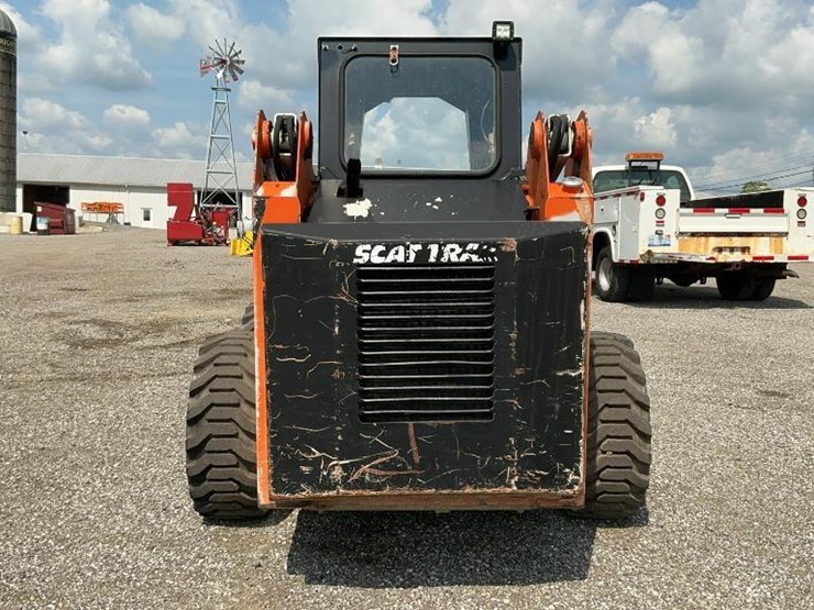 #1151-•-scat-trak-skid-loader-image-4