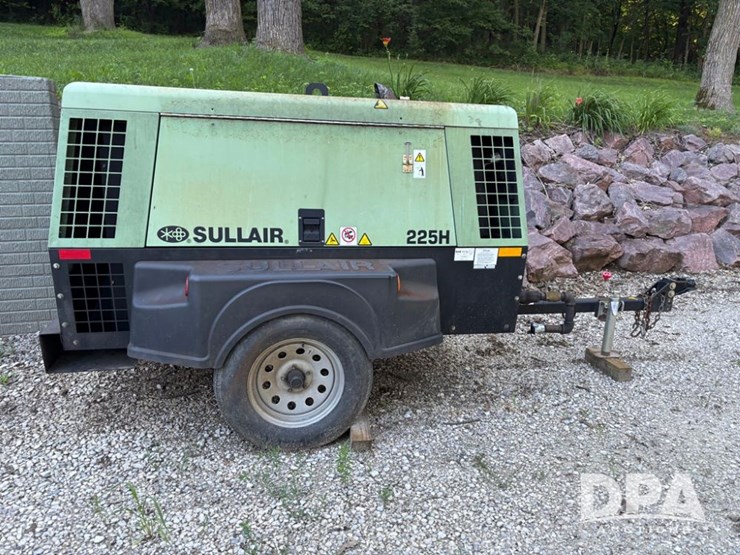 2011-sullair-225h-image-2