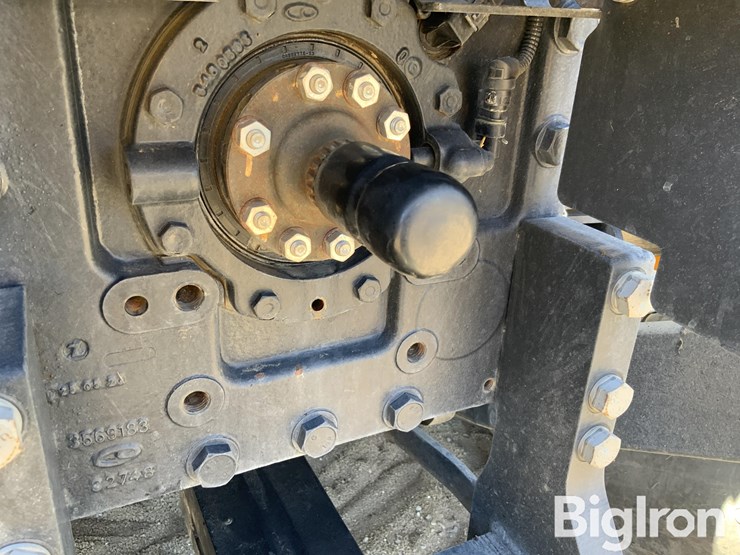 2020-jcb-fastrac-8330-image-20