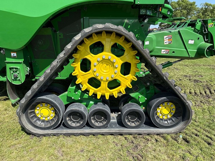 2021-john-deere-s770-image-41