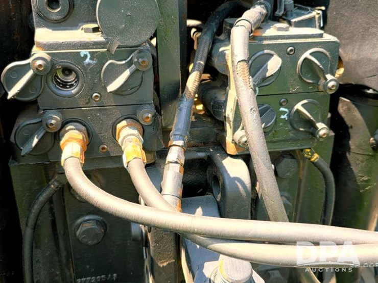 case-ih-mx255-image-45