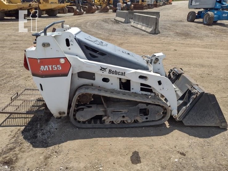 2015-bobcat-mt55-image-3
