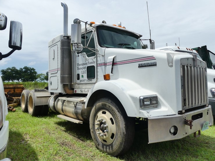 2004-kenworth-t800-image-5