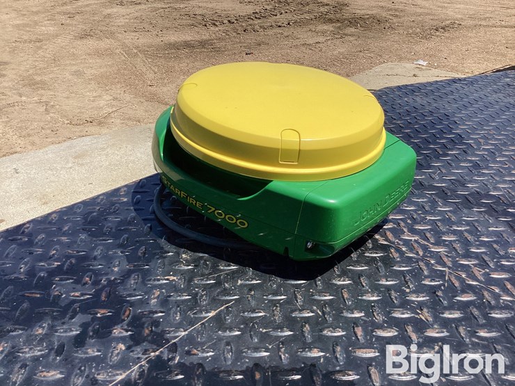 john-deere-starfire-7000-gps-globe-image-7