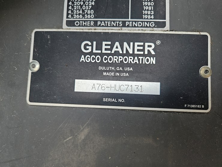 2009-gleaner-a76-image-29
