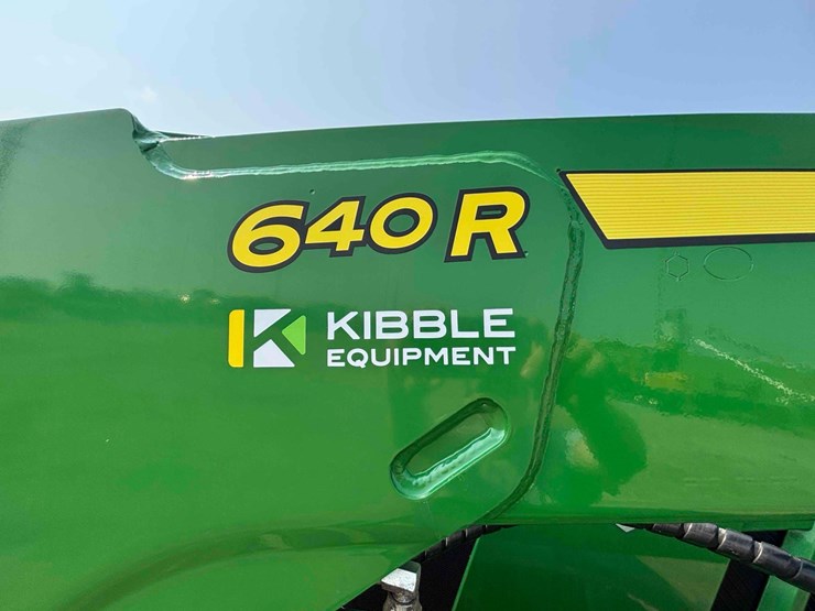 2021-john-deere-6155r-image-14