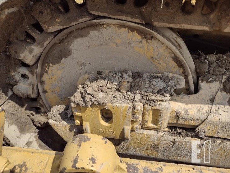 1984-caterpillar-d6d-image-25