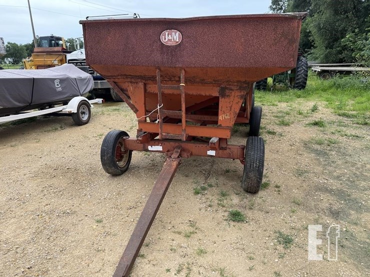 j&m-215-7-image-2