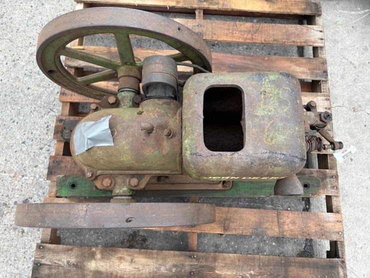 john-deere-112-image-3
