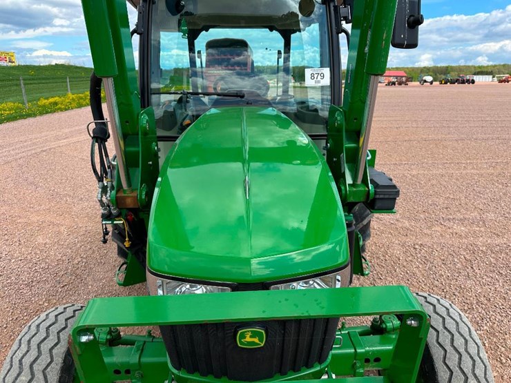 2020-john-deere-5075e-image-42