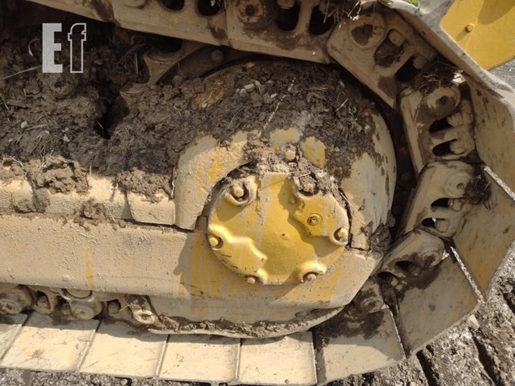 1984-caterpillar-d6d-image-21