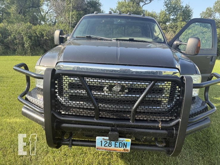 2005-ford-f350-image-16