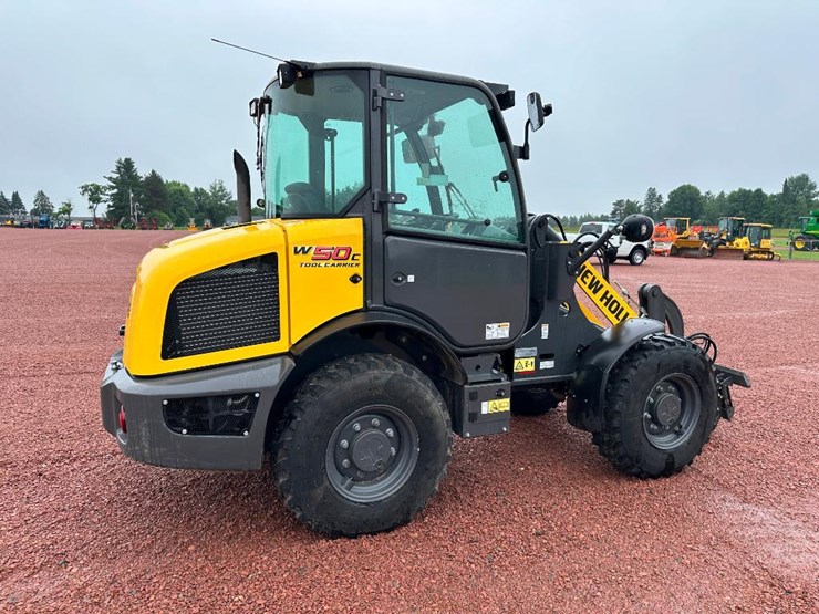 2023-new-holland-w50tc-image-4
