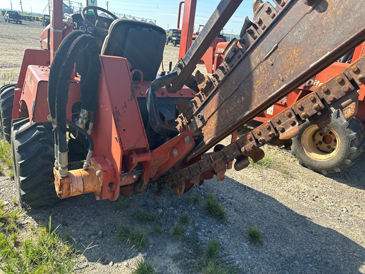 ditch-witch-rt40-image-18