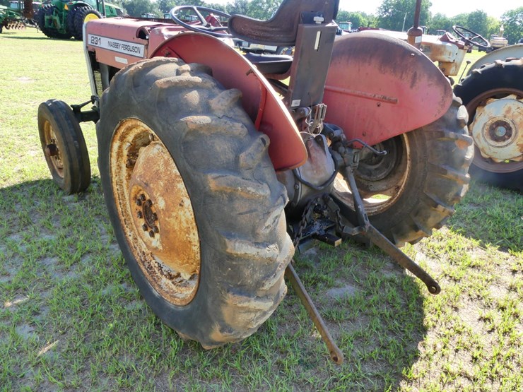 massey-ferguson-231-image-7