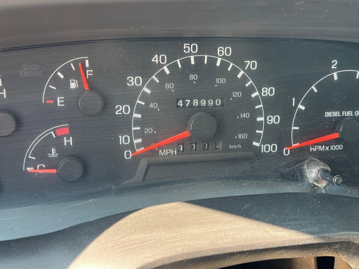 2006-ford-f750-xlt-image-39